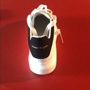 Alexander McQueen’s sneakers for man and woman